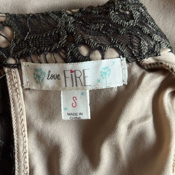 Lace dress / Size S - Picture 9 of 9